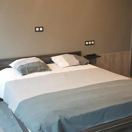 아파트 Appartement Studio Tournai 투르네