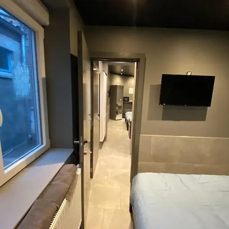 Appartement Studio Tournai 아파트 *