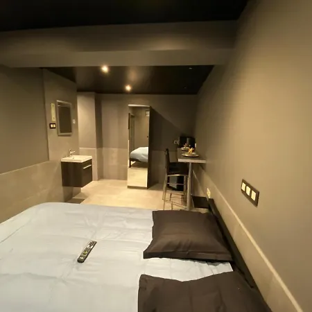 아파트 Appartement Studio Tournai 투르네