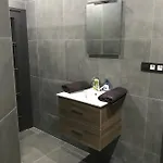 Appartement Studio Tournai * טורנאי